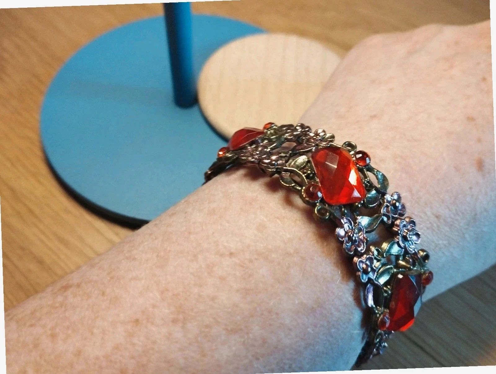 Brazalete de fantasía vintage para mujer. En perfecto estado – photo 7
